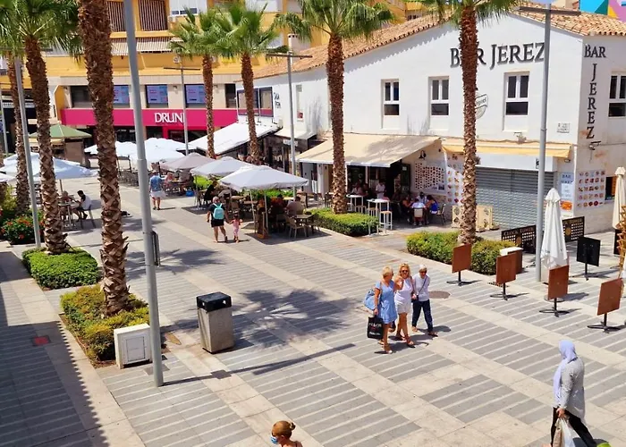 Precioso En El Centro De *